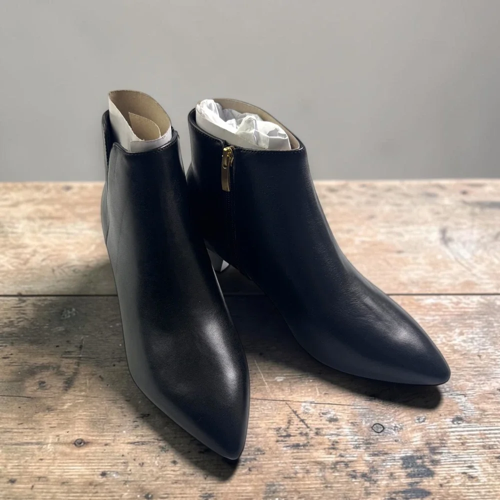 Rockport Milia V Bootie Black Leather Pointed Toe Ankle Boots CJ0834 Womens 9M